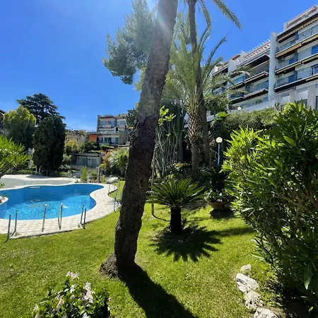 Hostdomus - Esperidi Sanremo